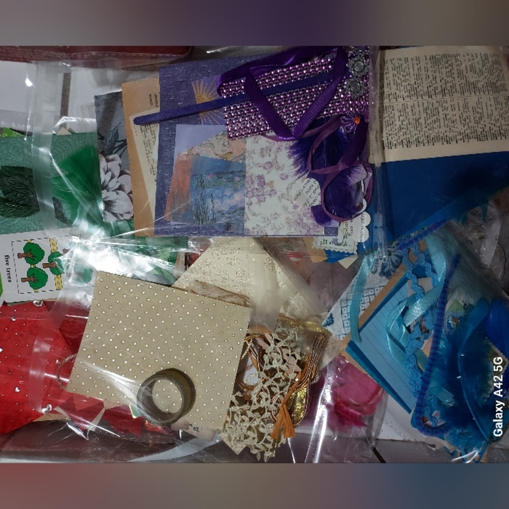 22 pcs Mystery Pack Junk Journal Journaling Beginner Kit Scrapbook Ephemera